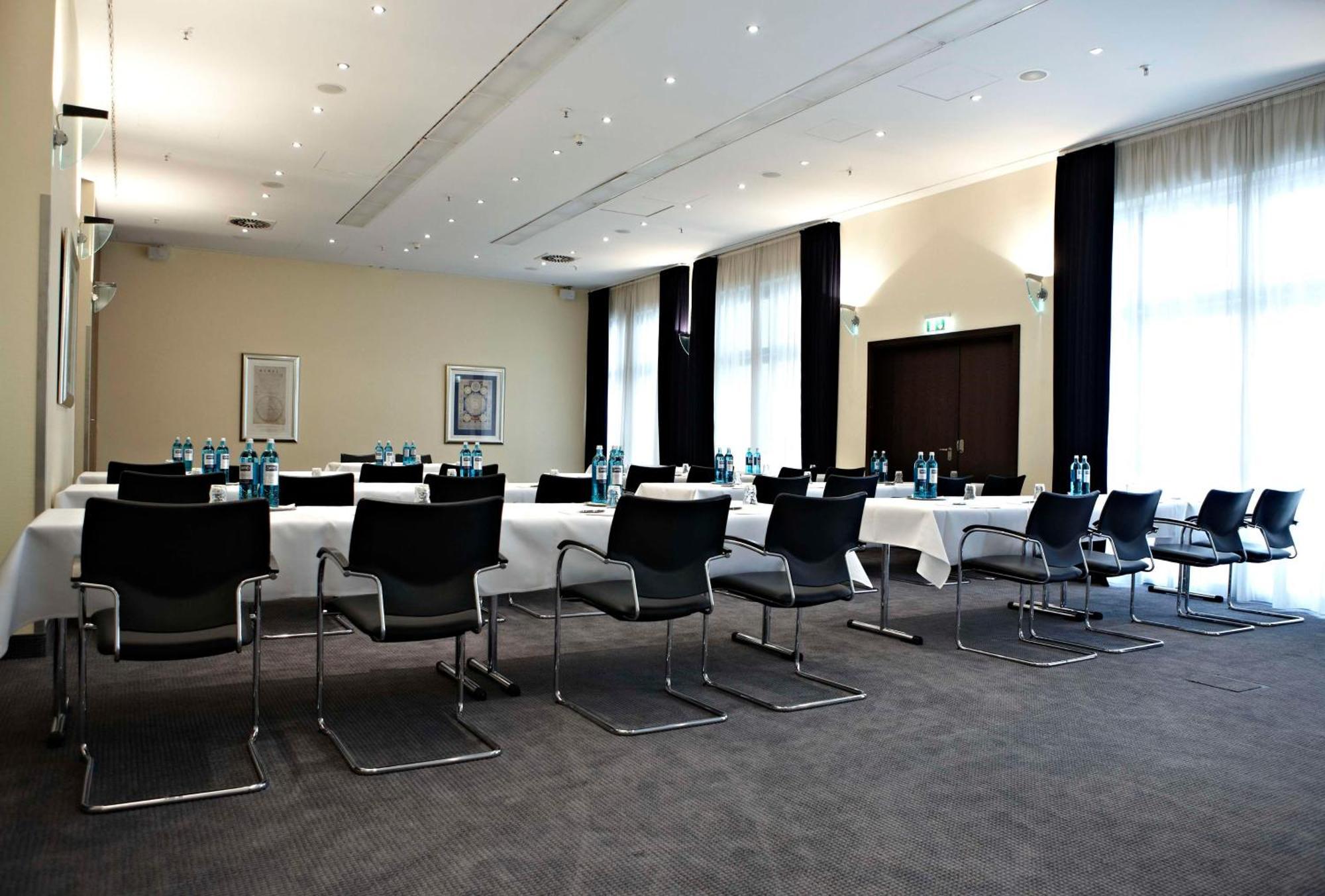 Metropolitan Hotel By Flemings Frankfurt am Main Exterior foto