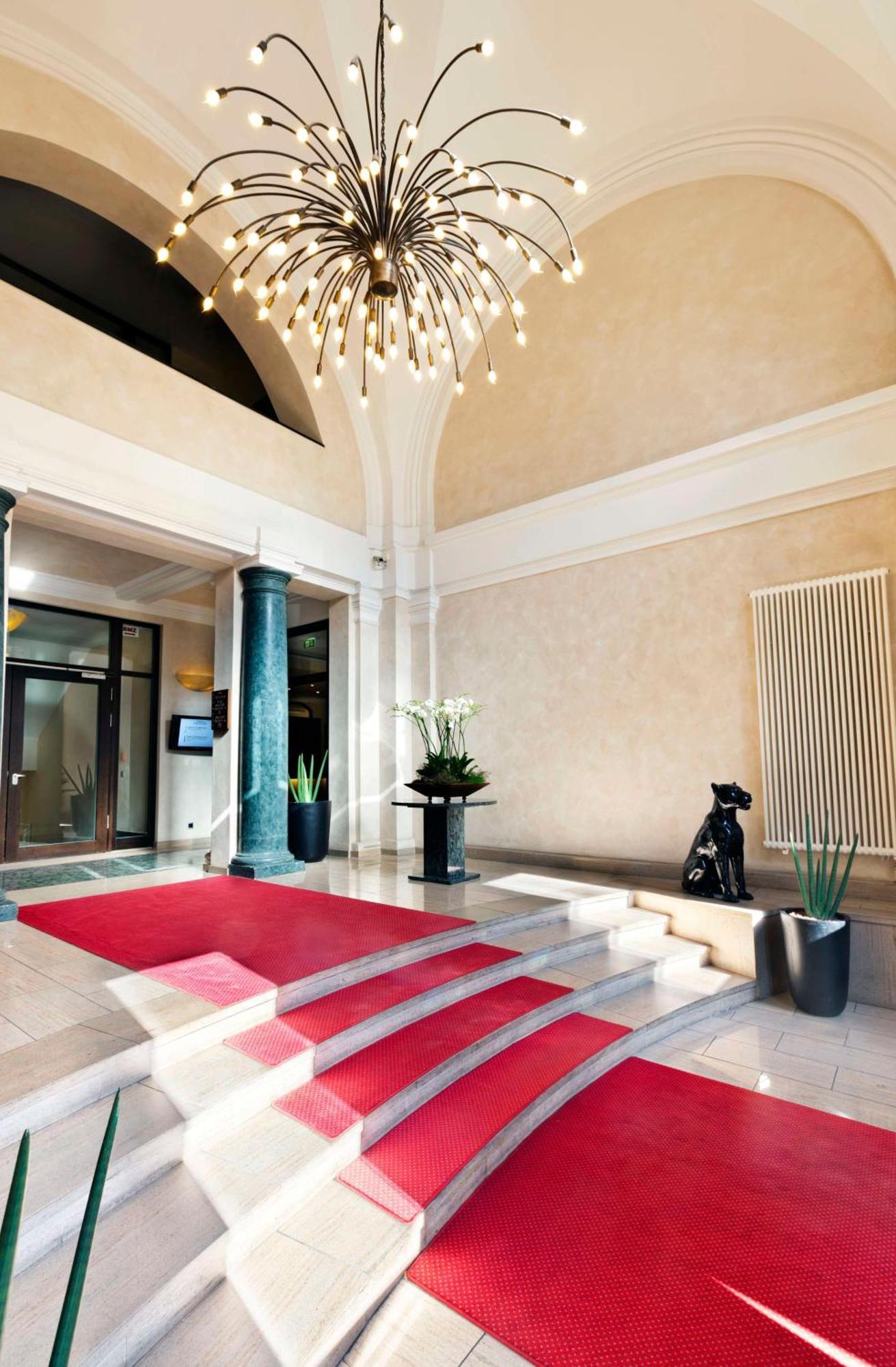 Metropolitan Hotel By Flemings Frankfurt am Main Exterior foto