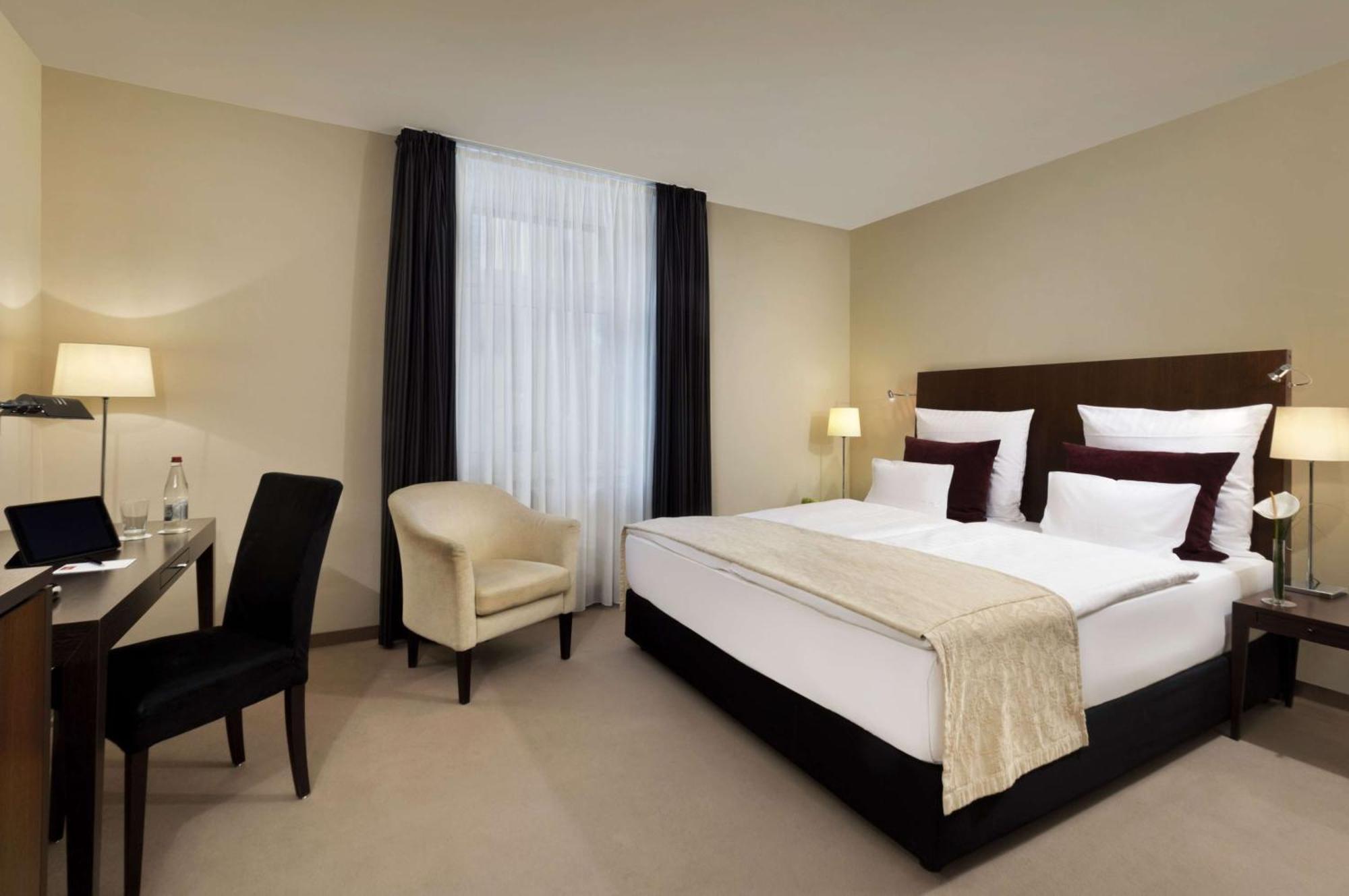 Metropolitan Hotel By Flemings Frankfurt am Main Exterior foto